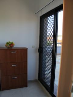 Apartment 10