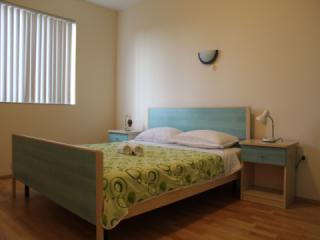 Apartment 5