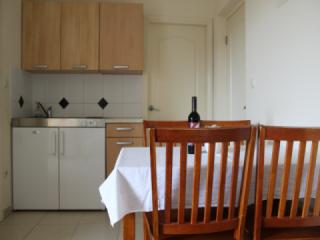 Apartment 5