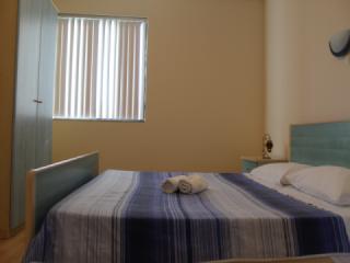 Apartment 6