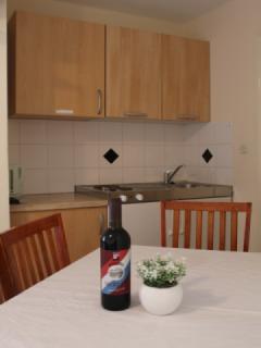 Apartment 6